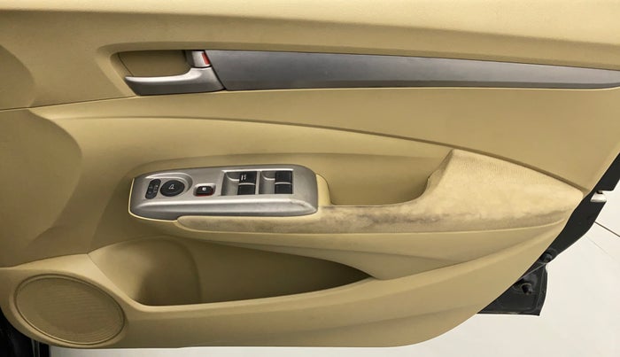 2010 Honda City 1.5L I-VTEC V MT, Petrol, Manual, 58,779 km, Driver Side Door Panels Control