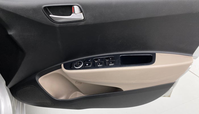 2016 Hyundai Grand i10 SPORTZ 1.2 KAPPA VTVT, Petrol, Manual, 60,535 km, Driver Side Door Panels Control