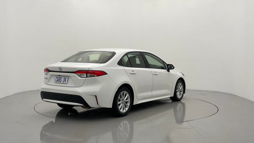 Right Back Diagonal (45- Degree) View