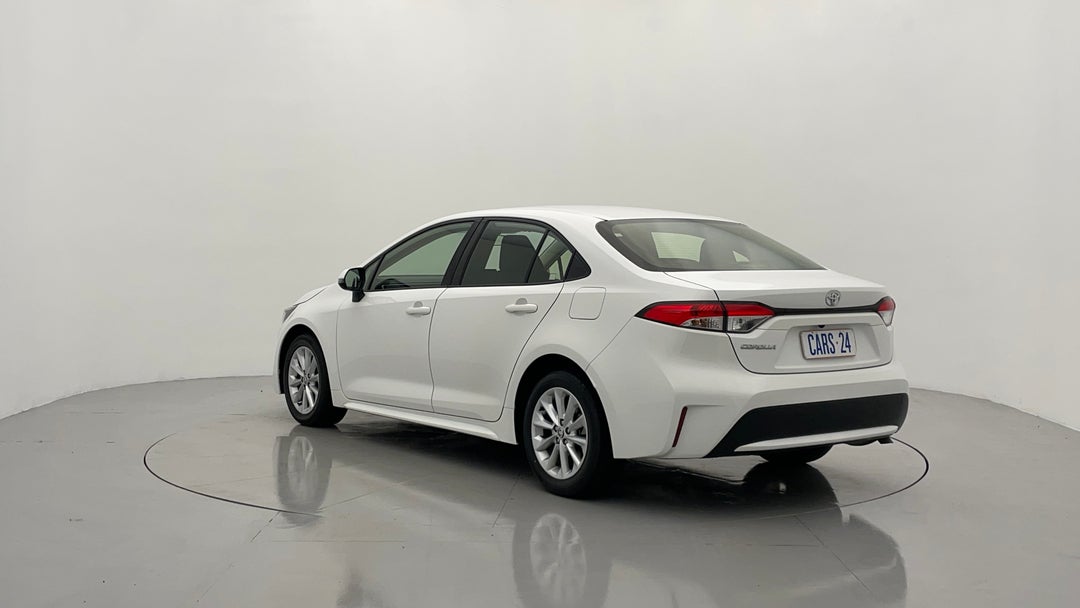 Left Back Diagonal (45- Degree) View