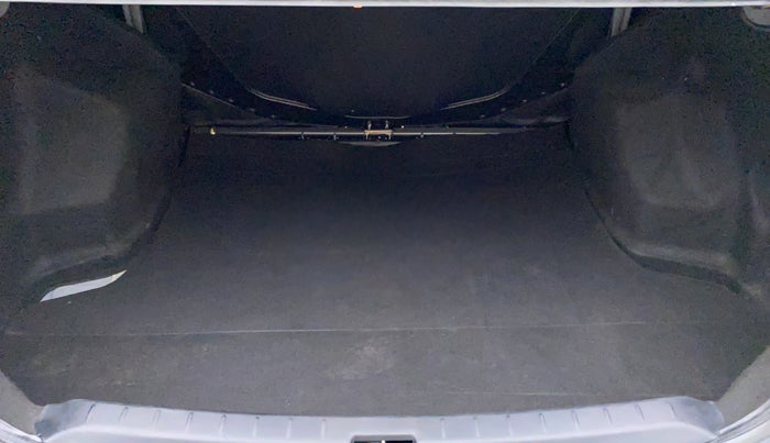 2018 Toyota Etios V, Petrol, Manual, 20,452 km, Boot Inside