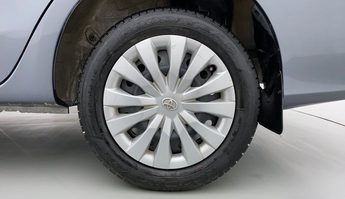 2018 Toyota Etios V, Petrol, Manual, 20,452 km, Left Rear Wheel