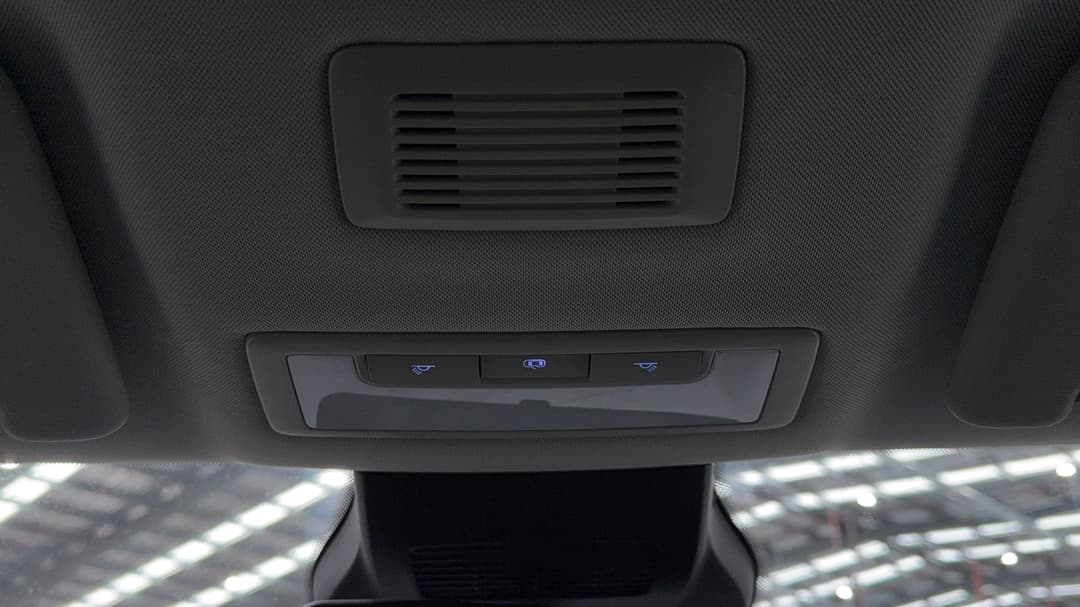 2022 MG Zst Vibe, Automatic, 41762 km, On-Roof Controls/Sunglass holder