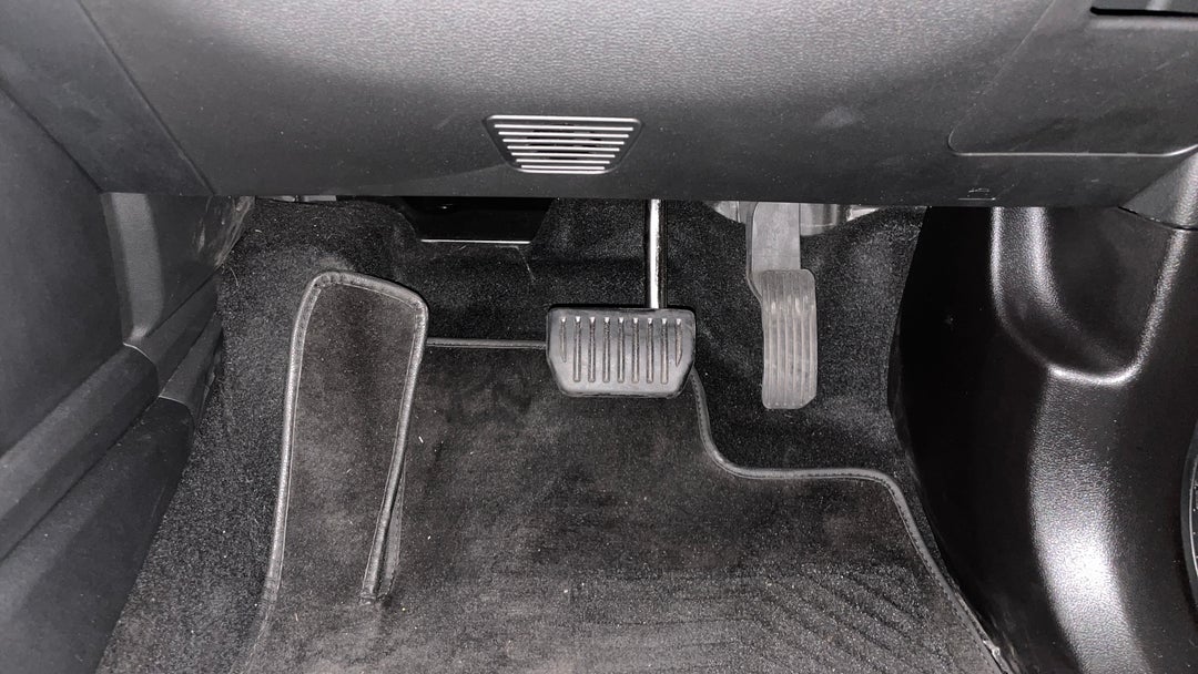 Pedals and Footmat