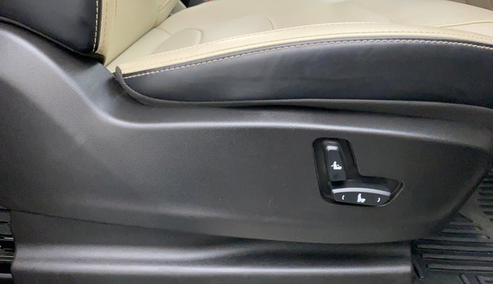 2021 MG HECTOR SHARP 2.0 DIESEL, Diesel, Manual, 8,402 km, Driver Side Adjustment Panel