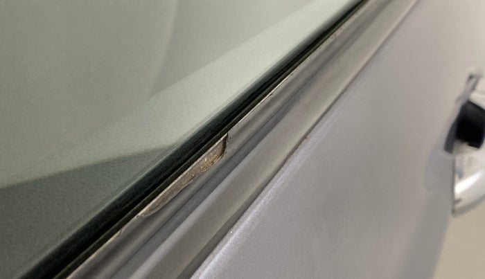 2018 Hyundai Grand i10 MAGNA AT 1.2 KAPPA VTVT, Petrol, Automatic, 38,454 km, Rear left door - Weather strip has minor damage