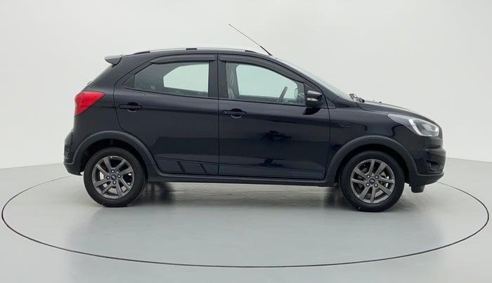 2018 Ford FREESTYLE TITANIUM 1.2 TI-VCT MT, Petrol, Manual, Right Side View