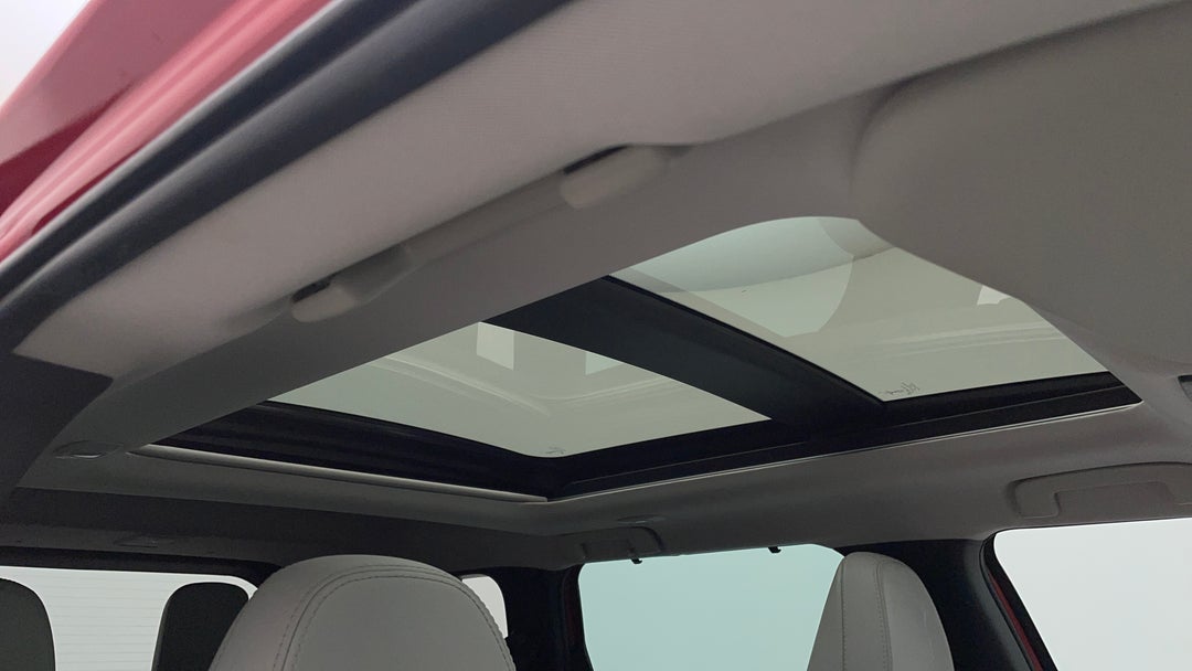 Interior Sunroof/Moonroof