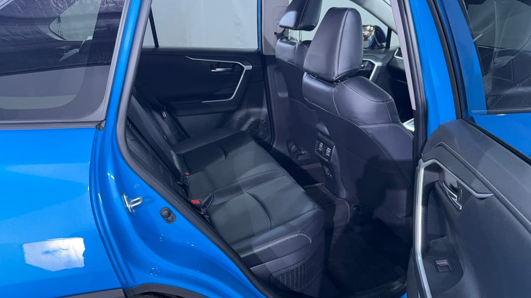 2020 Toyota RAV4 Cruiser (AWD) Hybrid, Automatic, 26158 km, Right Side Rear Door Cabin View