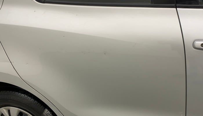 2019 Maruti Swift VXI, Petrol, Manual, 63,320 km, Right rear door - Minor scratches