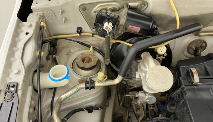 2014 Maruti Alto K10 VXI AMT, Petrol, Automatic, 61,596 km, Front windshield - Wiper bottle cap missing
