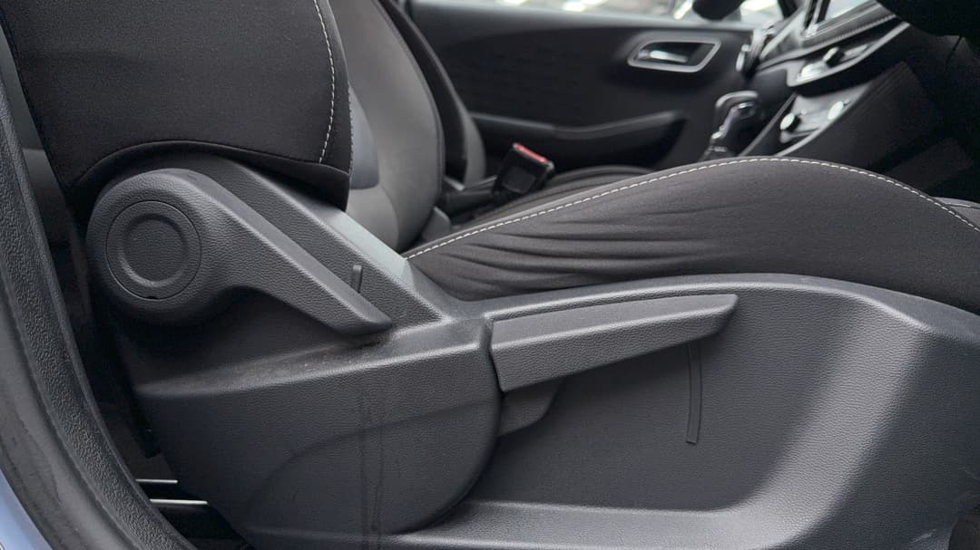 2022 MG Mg3 Auto Core (with Navigation), Automatic, 34949 km, Drivers Side Adjustment Panel