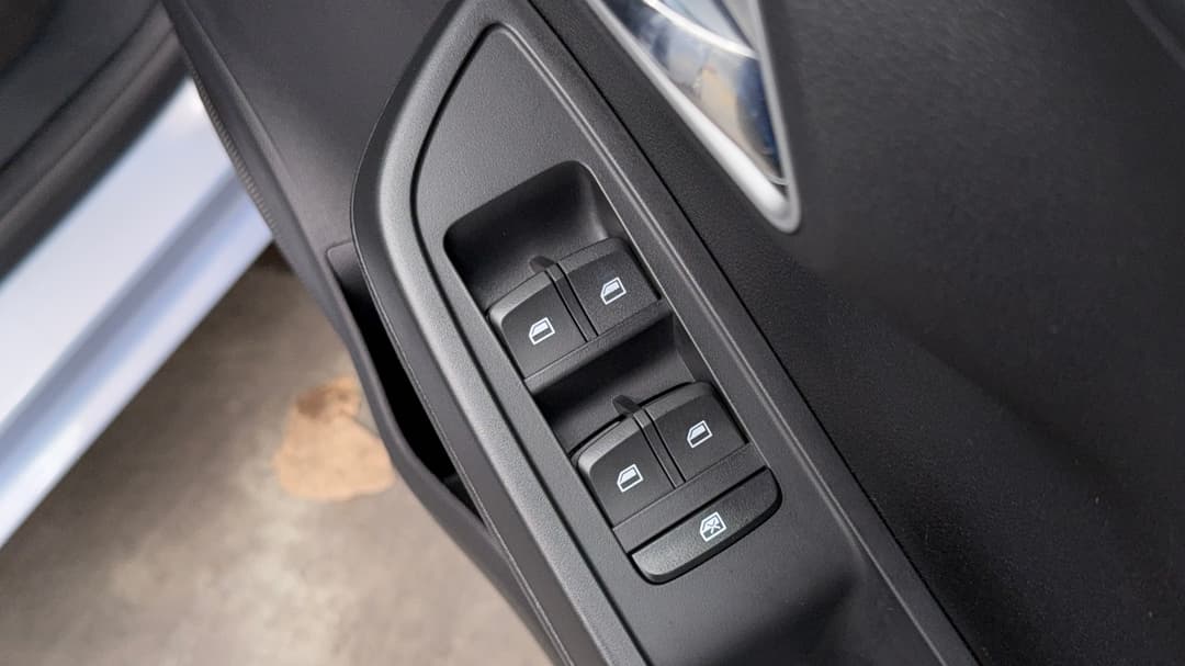 2022 MG Mg3 Auto Core (with Navigation), Automatic, 34949 km, Drivers Side Door Panel Controls