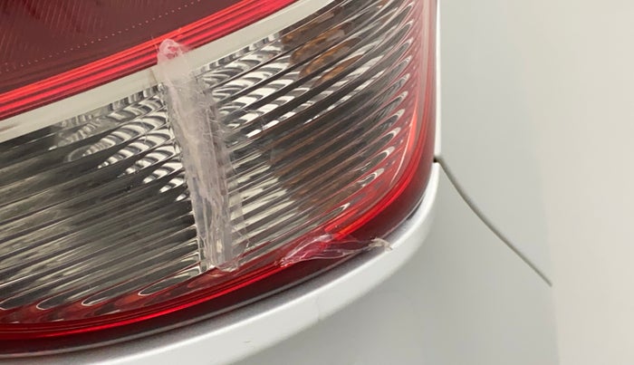 2018 Hyundai Grand i10 SPORTZ 1.2 KAPPA VTVT, Petrol, Manual, 17,511 km, Right tail light - Minor damage