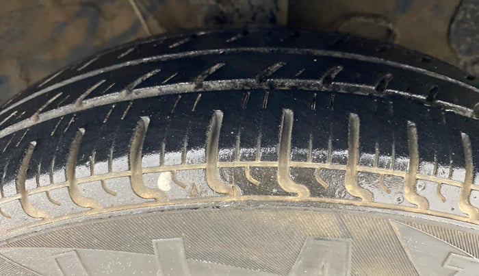 2019 Hyundai NEW SANTRO 1.1 MAGNA MT, Petrol, Manual, 68,967 km, Right Front Tyre Tread