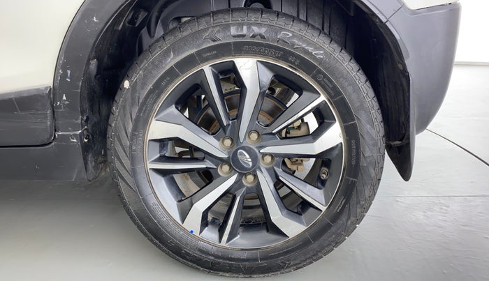 2019 Mahindra XUV300 W8(O), Diesel, Manual, 68,515 km, Left Rear Wheel