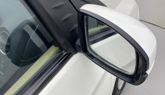 2014 Honda Brio 1.2 S MT I VTEC, Petrol, Manual, 35,605 km, Right rear-view mirror - Mirror motor not working