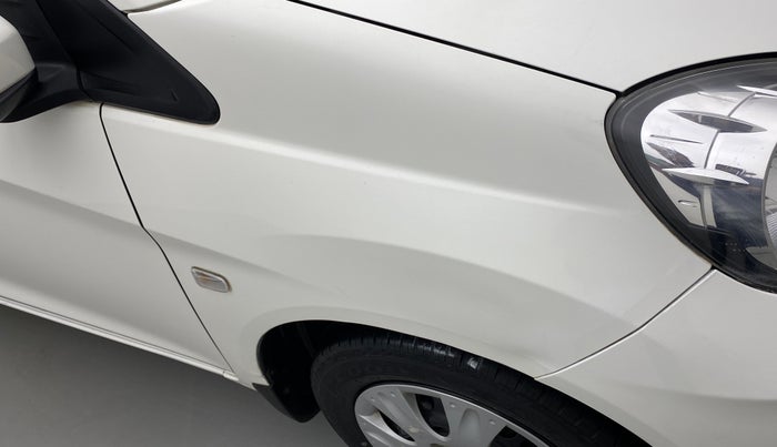 2014 Honda Brio 1.2 S MT I VTEC, Petrol, Manual, 35,605 km, Right fender - Slightly dented