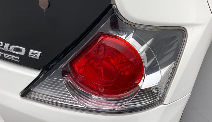 2014 Honda Brio 1.2 S MT I VTEC, Petrol, Manual, 35,605 km, Right tail light - Faded