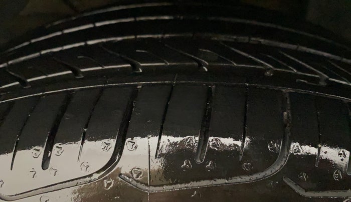 2016 Maruti Baleno ZETA PETROL 1.2, Petrol, Manual, 46,509 km, Left Front Tyre Tread