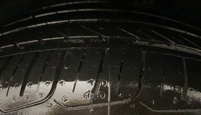 2016 Maruti Baleno ZETA PETROL 1.2, Petrol, Manual, 46,509 km, Left Rear Tyre Tread