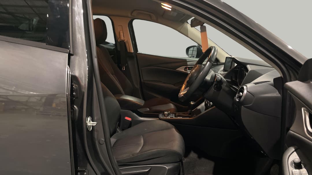 2019 Mazda CX-3 Maxx Sport (FWD), Automatic, 58169 km, Right Side Front Door Cabin View