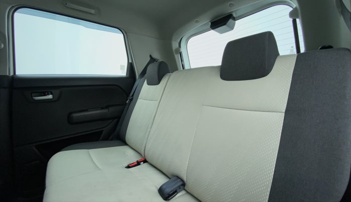 2022 Maruti New Wagon-R ZXI + 1.2, Petrol, Manual, 5,530 km, Right Side Rear Door Cabin