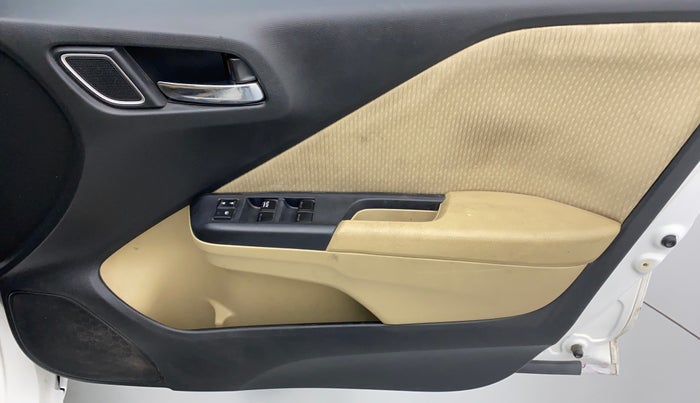 2017 Honda City V MT PETROL, Petrol, Manual, 79,454 km, Driver Side Door Panels Control
