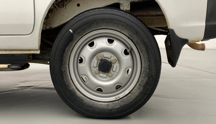 2019 Maruti Eeco 7 STR, Petrol, Manual, 36,142 km, Left Rear Wheel