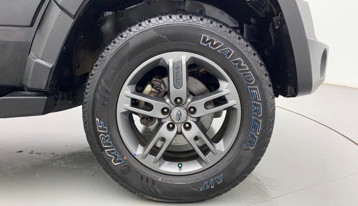 2021 Mahindra Thar LX PETROL HT 4WD AT, Petrol, Automatic, 18,189 km, Right Front Wheel