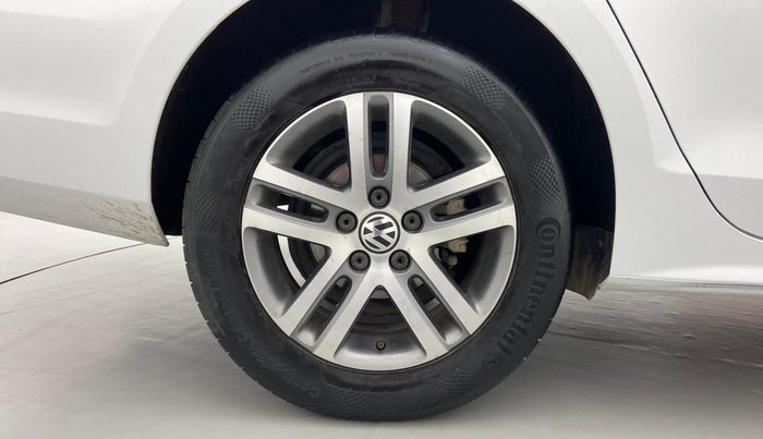 2015 Volkswagen Jetta HIGHLINE TDI AT, Diesel, Automatic, 97,503 km, Right Rear Wheel