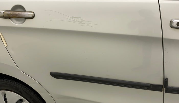 2016 Maruti Celerio VXI, Petrol, Manual, 59,472 km, Right rear door - Minor scratches