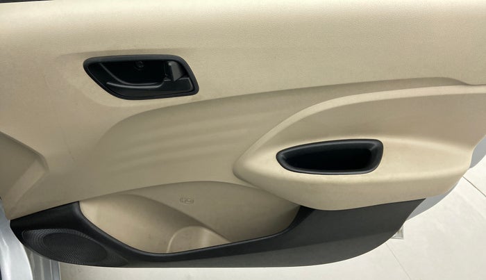 2021 Hyundai NEW SANTRO 1.1 ERA EXICUTIVE, Petrol, Manual, 21,049 km, Driver Side Door Panels Control
