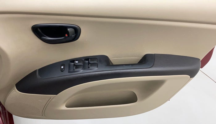 2015 Hyundai i10 MAGNA 1.1, Petrol, Manual, 41,995 km, Driver Side Door Panels Control