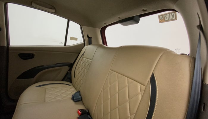 2015 Hyundai i10 MAGNA 1.1, Petrol, Manual, 41,995 km, Right Side Rear Door Cabin