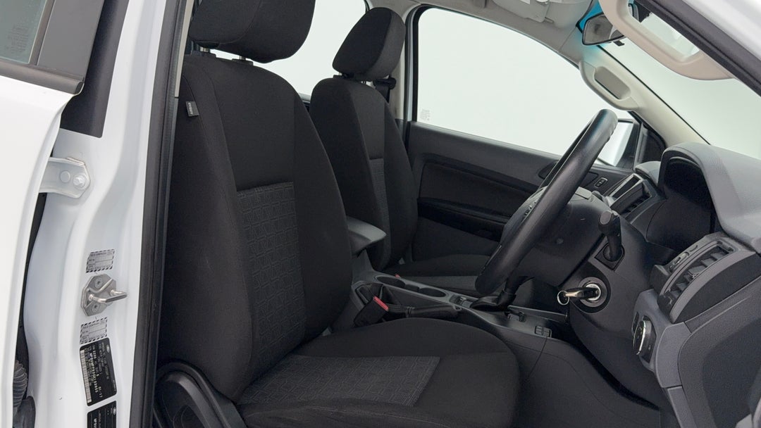 2016 Ford Ranger Xl 2.2 Hi-rider (4x2), Automatic, 32042 km, Right Side Front Door Cabin View