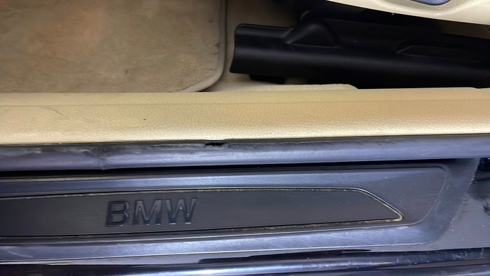 BMW 318I-Door Interior LHS front Fabric torn