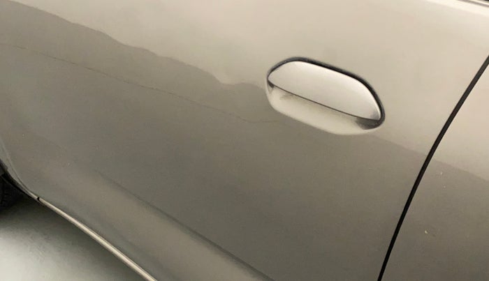 2017 Datsun Redi Go T, Petrol, Manual, 7,946 km, Front passenger door - Slightly dented