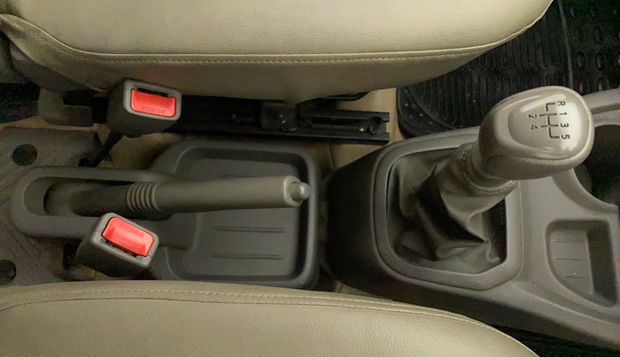 2017 Datsun Redi Go T, Petrol, Manual, 7,946 km, Gear Lever
