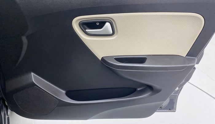 2019 Maruti Alto LXI, Petrol, Manual, 23,530 km, Driver Side Door Panels Control