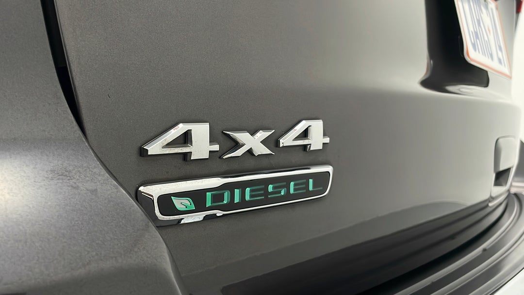 Badge (Boot Left Side)