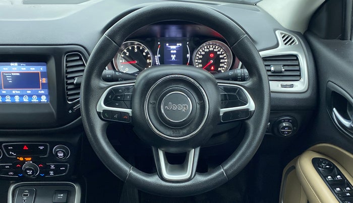 2017 Jeep Compass 2.0 LONGITUDE (O), Diesel, Manual, 50,933 km, Steering Wheel Close Up