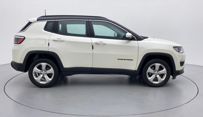 2017 Jeep Compass 2.0 LONGITUDE (O), Diesel, Manual, 50,933 km, Right Side View