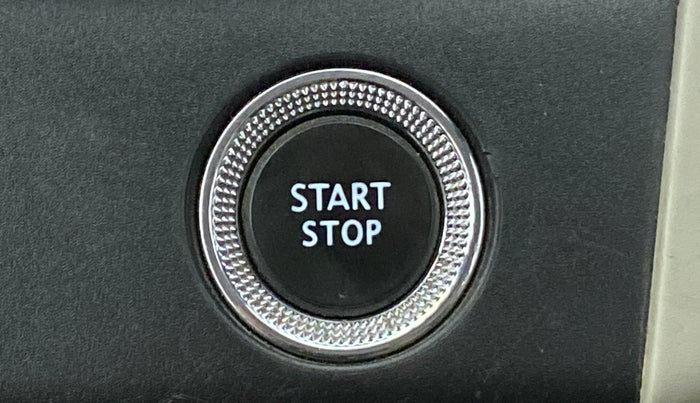 2019 Renault TRIBER RXZ, CNG, Manual, 52,229 km, Keyless Start/ Stop Button