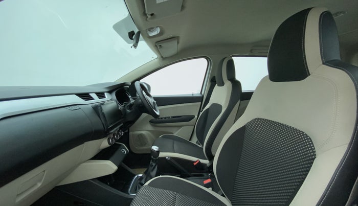 2019 Renault TRIBER RXZ, CNG, Manual, 52,229 km, Right Side Front Door Cabin