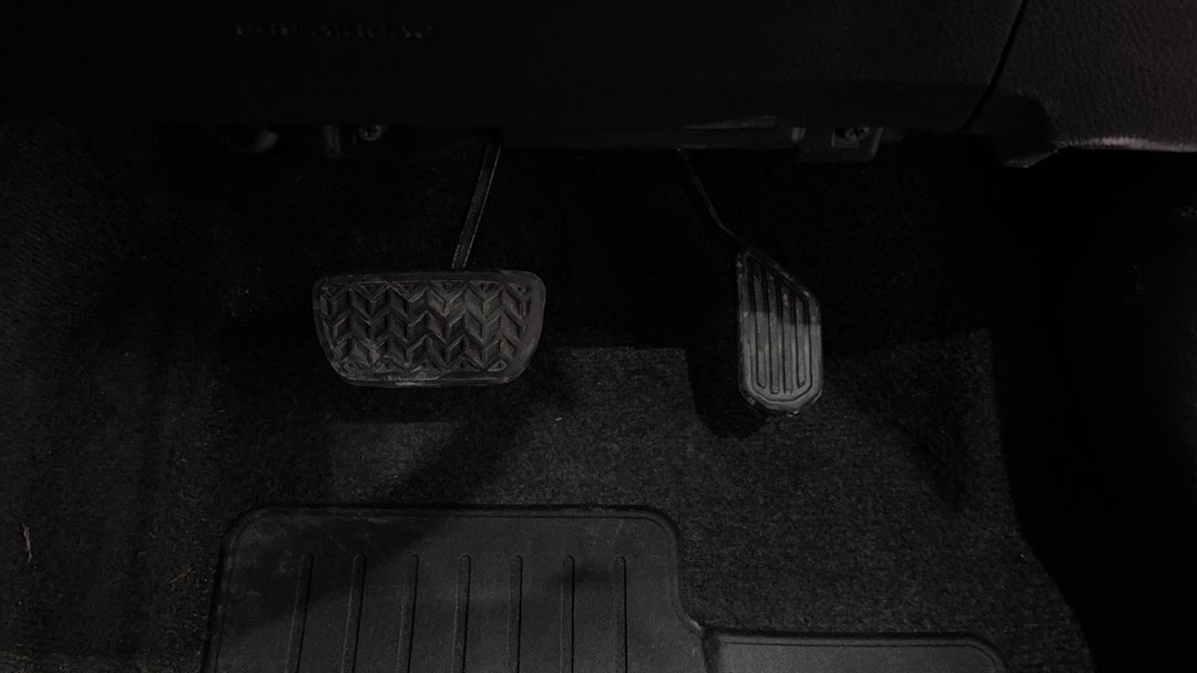 Pedals and Footmat