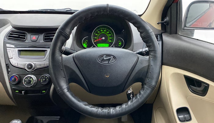 2014 Hyundai Eon MAGNA +, Petrol, Manual, 46,498 km, Steering Wheel Close Up