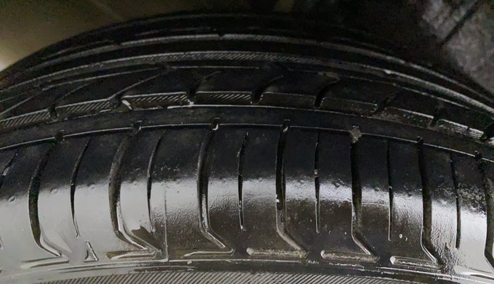 2012 Honda City V MT PETROL, Petrol, Manual, 87,436 km, Right Rear Tyre Tread