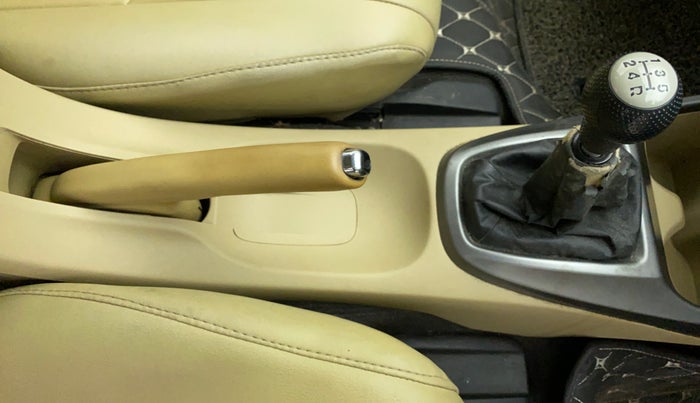 2012 Honda City V MT PETROL, Petrol, Manual, 87,436 km, Gear Lever