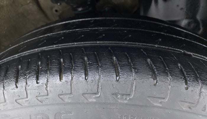 2018 Maruti IGNIS DELTA 1.2 K12, Petrol, Manual, 45,826 km, Right Front Tyre Tread